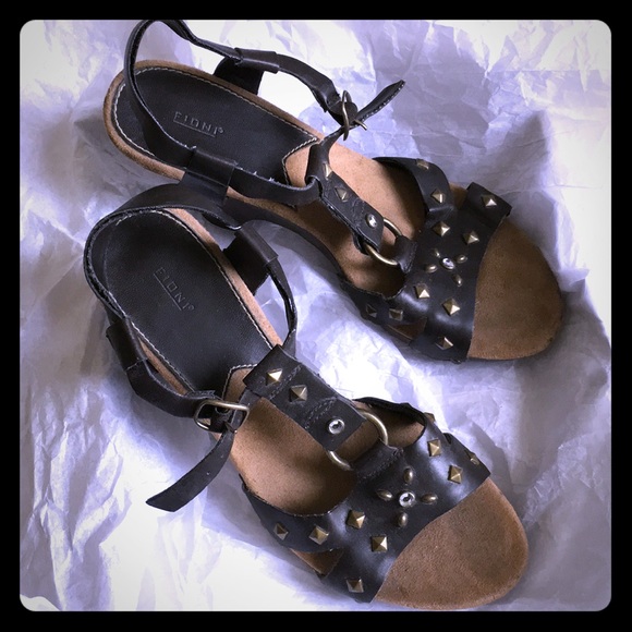 FIONI Studded Platform Heels - Picture 1 of 3